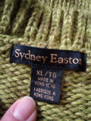 Sydney Easton Women's Size XLarge Green Knitted Sweater