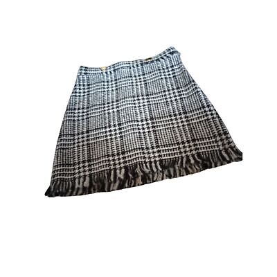 Zara Woman's Size Small Wool Blend Mini Skirt